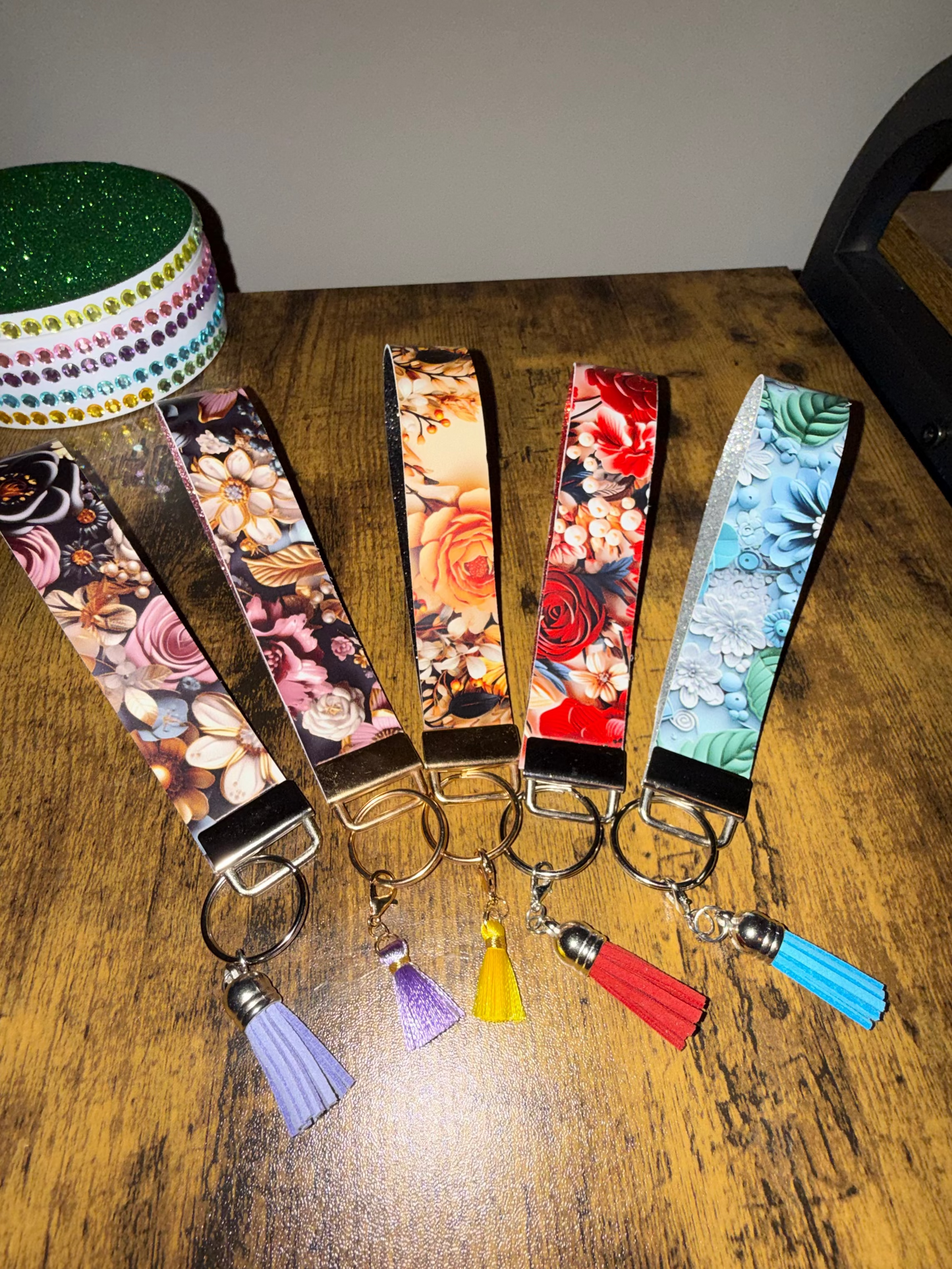 5 Variety Pack of Double sided wristlets✨