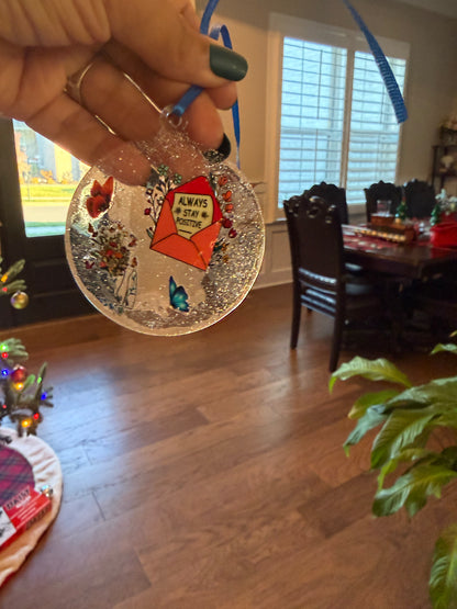 Acrylic ornaments🎄 sold separately or 2 for 16.00🎁